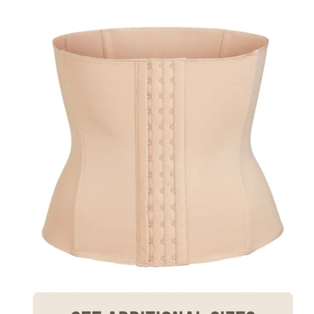 SKIMS Nude Waist Trainer